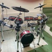 ALESIS CRIMSON II, Bíborszínű (Kit Special Edition) elektromos dobfelszerelés