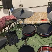 ALESIS CRIMSON II, Bíborszínű (Kit Special Edition) elektromos dobfelszerelés