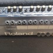 Roland KC 350 Billentyűerősítő