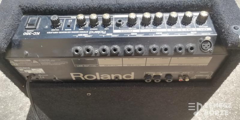 Roland KC 350 Billentyűerősítő