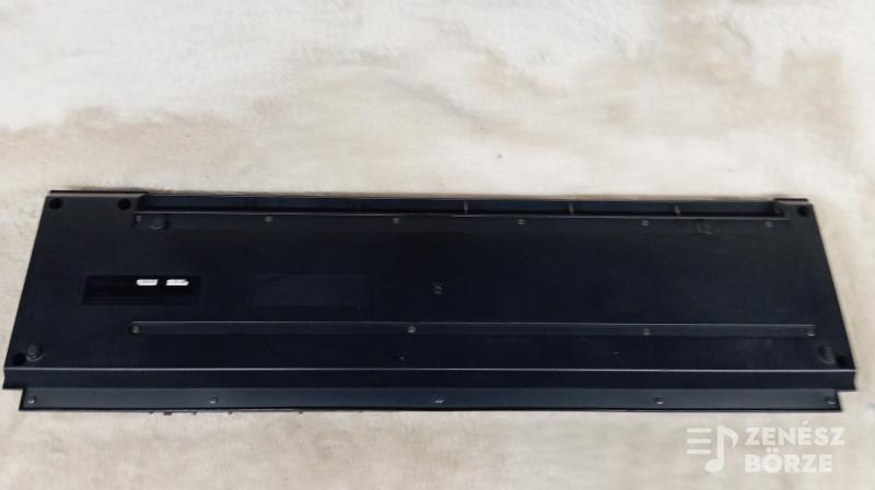 Roland XP-10 +Merge 5