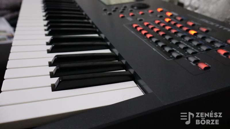 Yamaha Montage 6